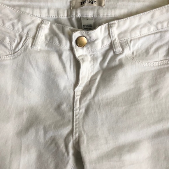 White pants - Picture 4 of 7